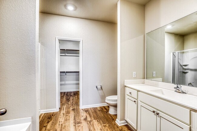 Building Photo - 7531 Tipton Meadow Way