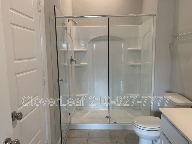 Building Photo - 708 Stonemanor Bay