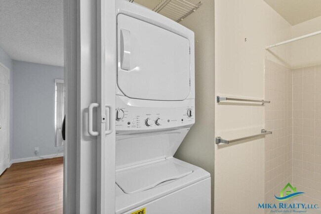 Building Photo - 92-1136 Hame St