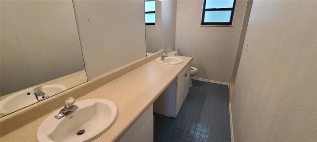 Building Photo - 159 Pompei Dr