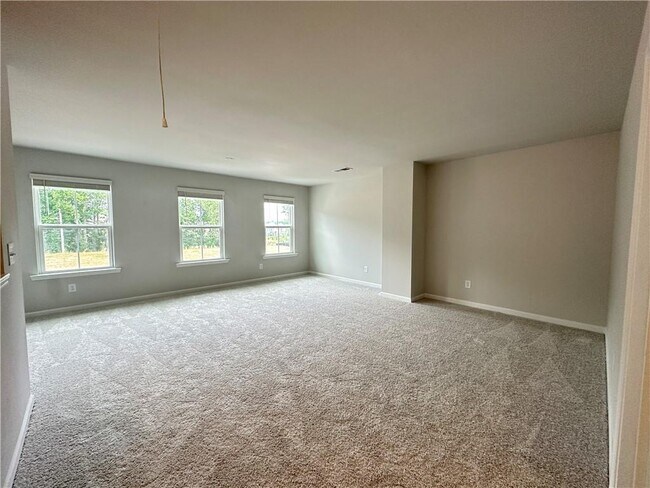 Building Photo - 1373 Maston Rd