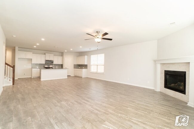 Building Photo - 1714 Pavilion Pkwy