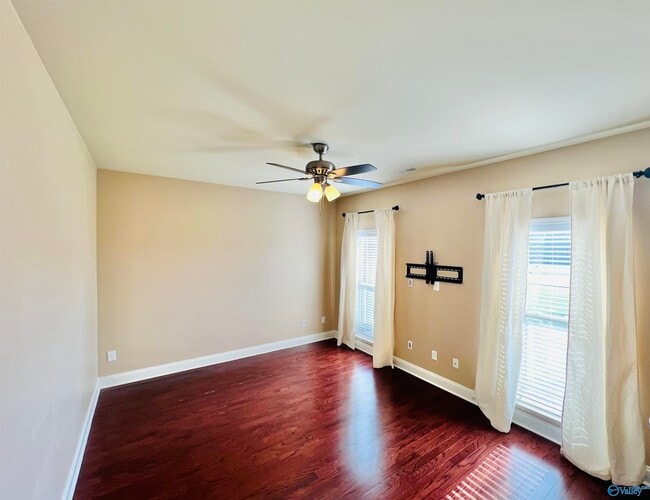 Building Photo - 630 Summer Cove Cir NW