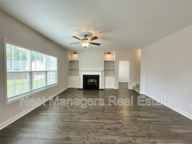 Building Photo - 1108 Mayfern Dr