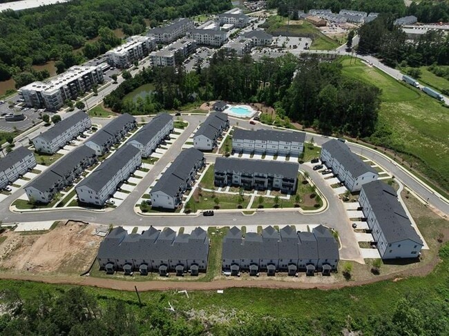 Building Photo - 1632 Switchgrass Ave SE