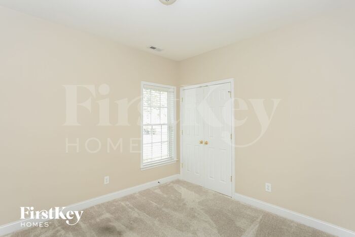 Building Photo - 2549 Old Ashworth Ln NW