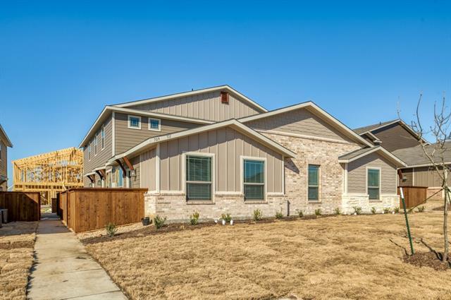 Building Photo - 711 Harvest Moon Dr
