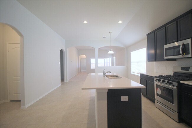 Building Photo - 3314 Aster Mdw Wy