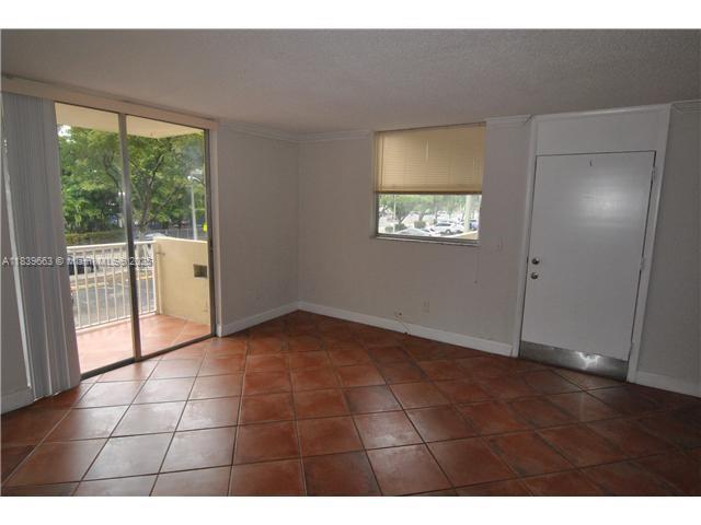Primary Photo - 1801 S Treasure Dr