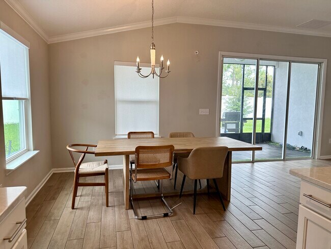 Building Photo - 8056 Island Fox Rd