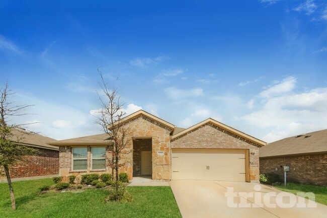 Building Photo - 2335 French St