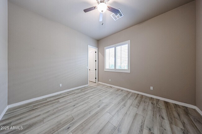 Building Photo - 4318 N 180th Dr