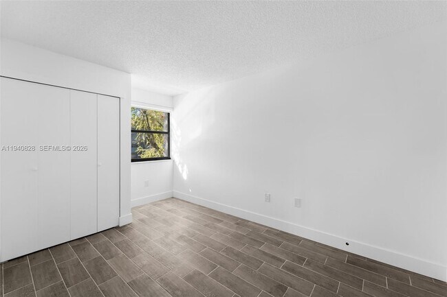 Building Photo - 10050 NW 9th St Cir