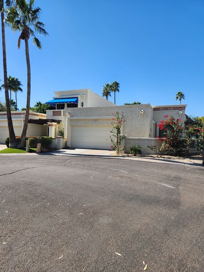 Building Photo - 4615 E Monte Way