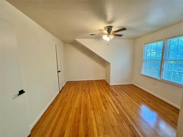Building Photo - 822 Edgewood Pl