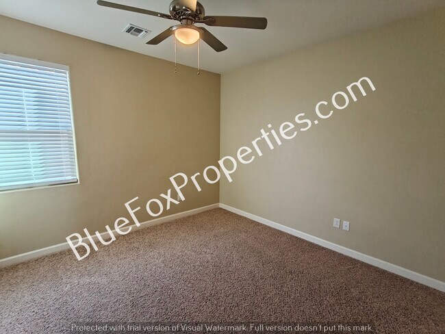 Building Photo - 8545 N Gaetano Loop