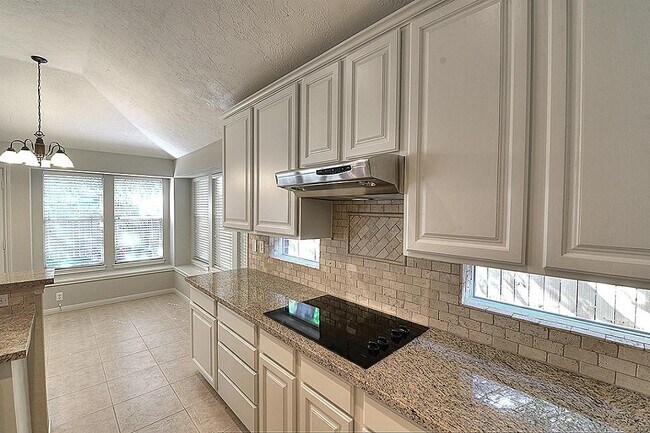 Building Photo - 13703 Clareton Ln