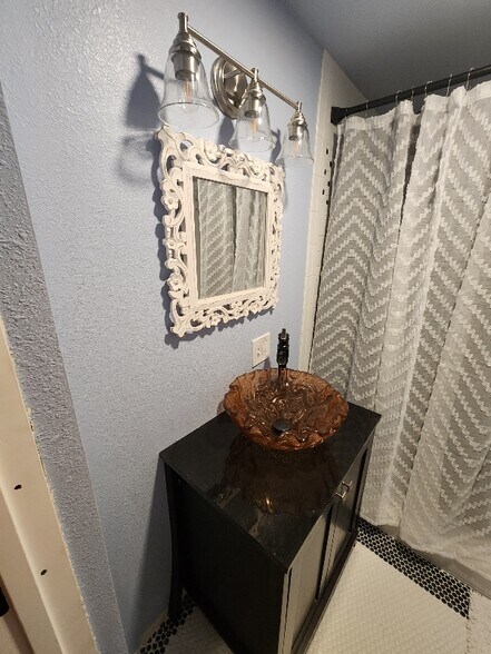 Building Photo - 710 Catskill St