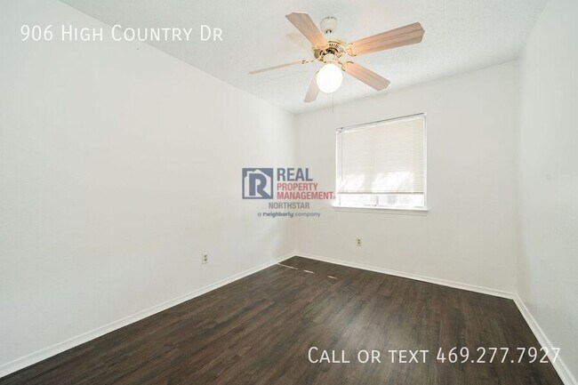 Building Photo - 906 High Country Dr