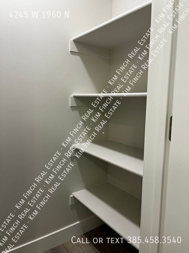 Building Photo - 4245 W 1960 N