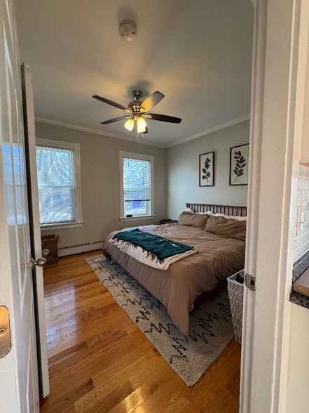 Building Photo - 327 High St