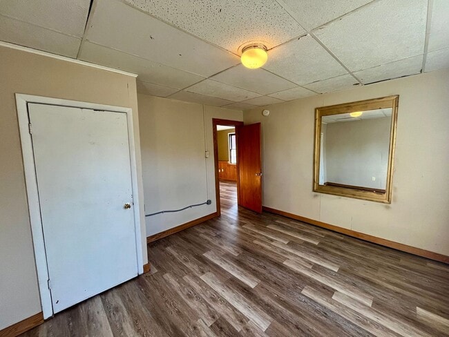 Building Photo - 2 Bed 1 Bath Single Family Home in Rhinelander - Hot Summer Deals Are Here - HALF OFF DEPOSIT!