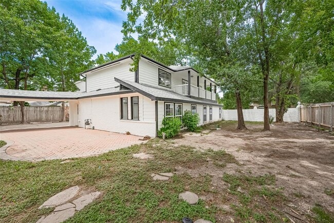 Building Photo - 10815 Creektree Dr