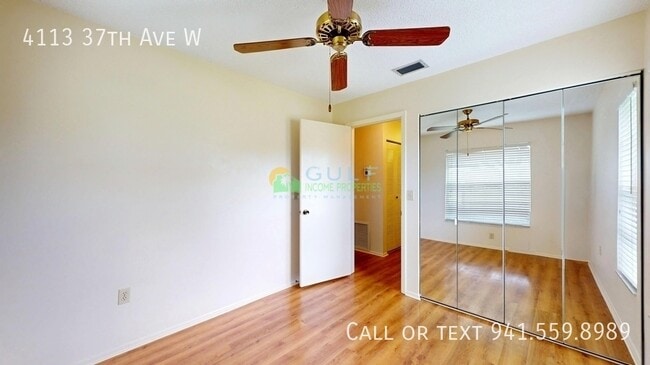 Building Photo - 4113 37th Ave W
