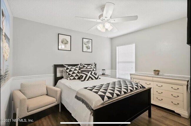 Building Photo - Beautiful 3/2 in Desirable John's Creek