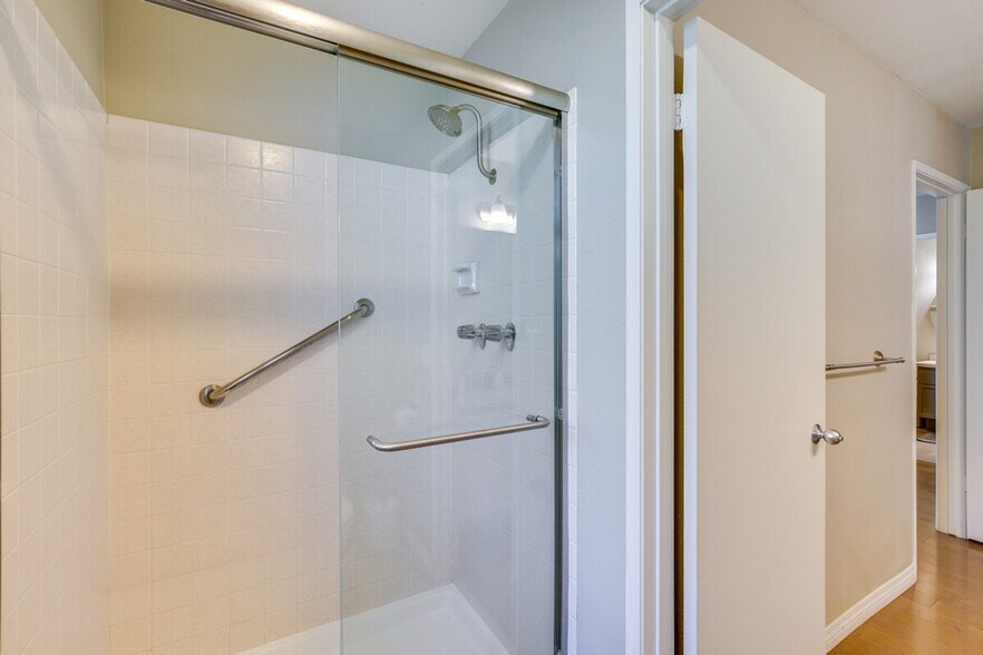 Building Photo - 701 Kettner Blvd