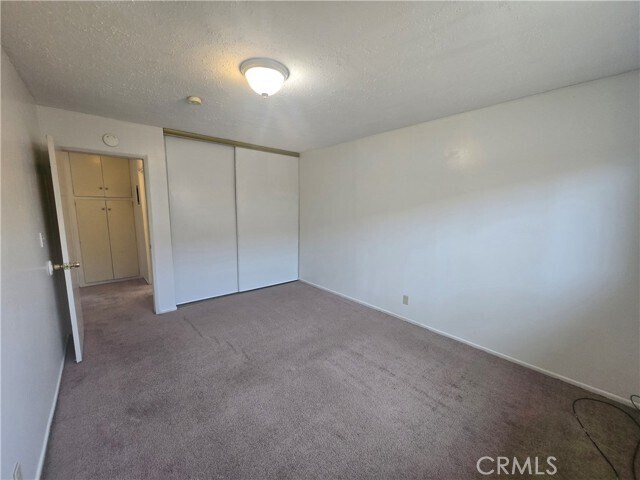 Building Photo - 1558 N Hope Ave