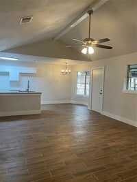 Building Photo - 9743 Grenadier Dr