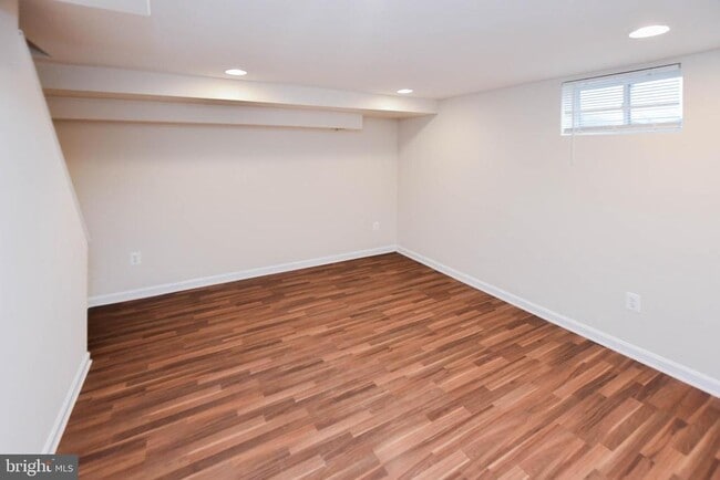 Building Photo - 4773 Elison Ave