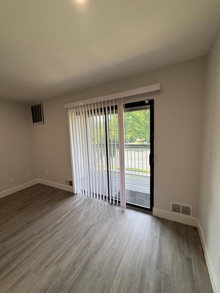Building Photo - 1255 NJ-166