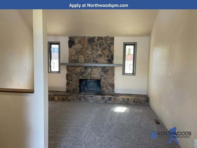 Building Photo - ***MOVE IN SPECIAL $600 off First Month's ...
