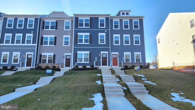 Building Photo - 231 Joppa Farm Rd