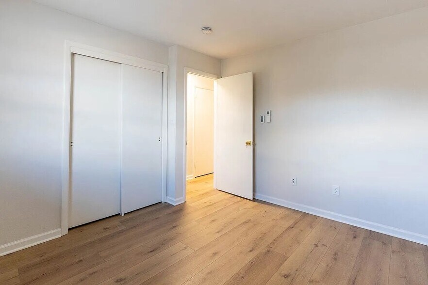 bedroom 2 - 1026 N Atherton St