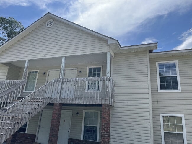 Building Photo - Apartment for Rent