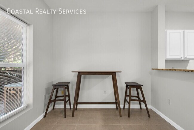Building Photo - 1367 US-98