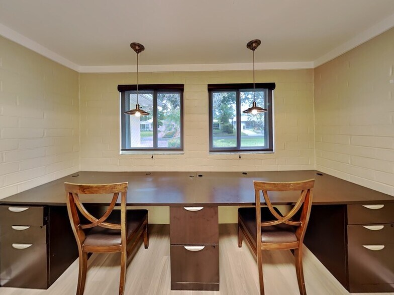 Building Photo - 1112 Chichester St