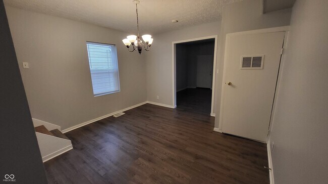 Building Photo - 655 Birch Ave