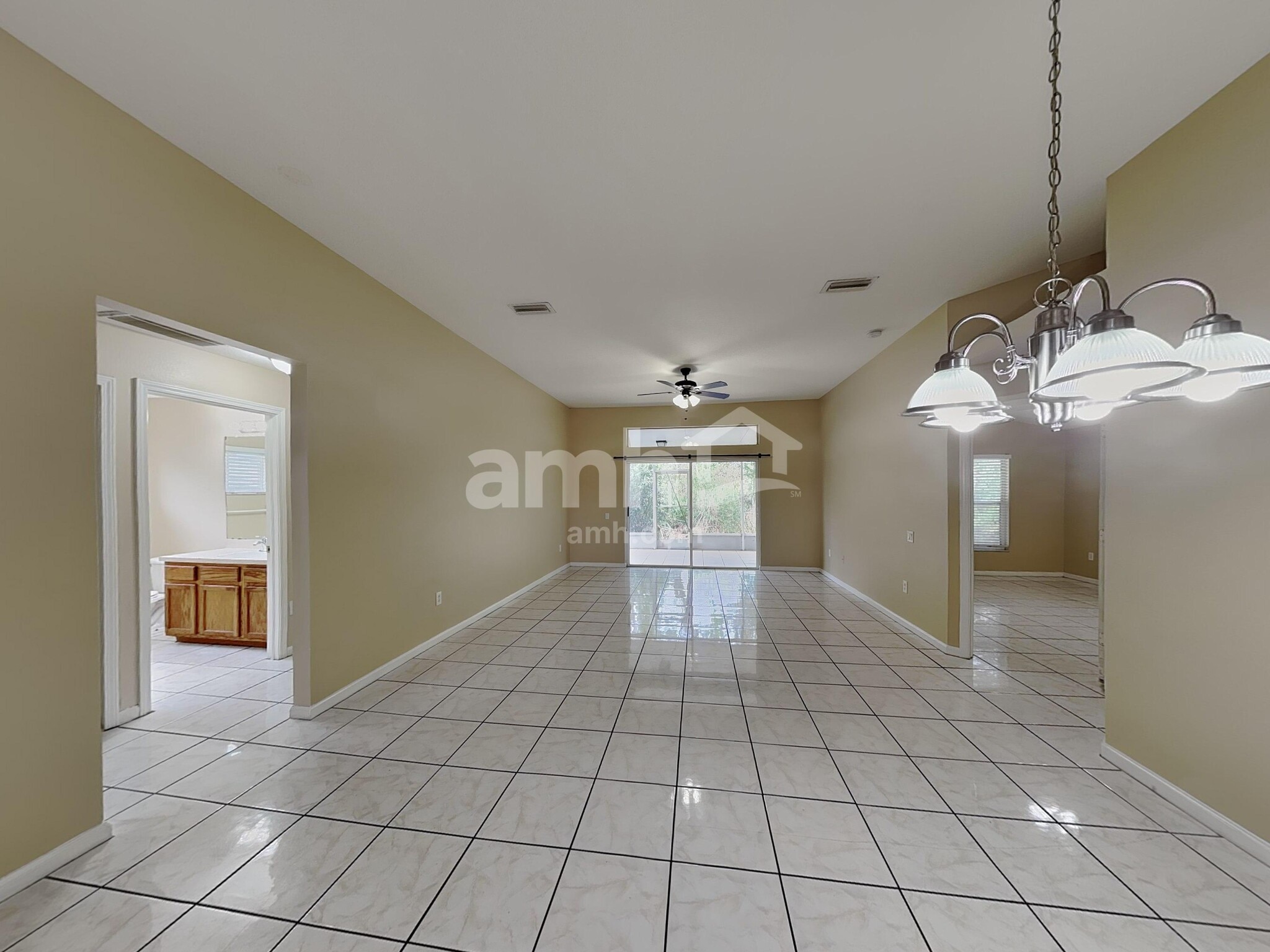 Building Photo - 1027 Summer Breeze Dr