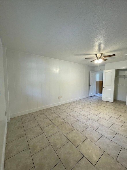 Building Photo - 27644 Green Willow Run