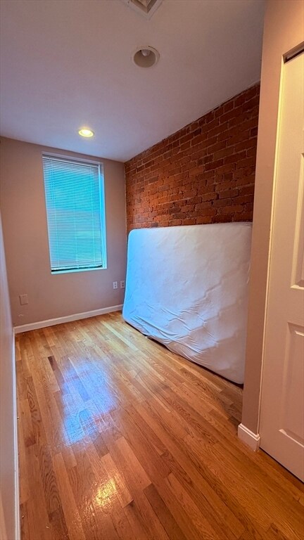 Building Photo - 65 Hemenway St