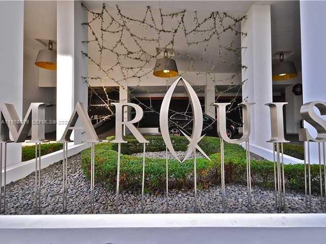 Building Photo - 1100 Biscayne Blvd