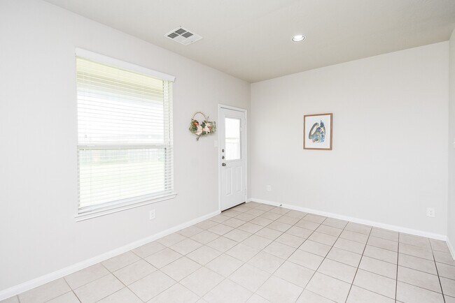 Building Photo - 24914 Alberti Sonata Dr