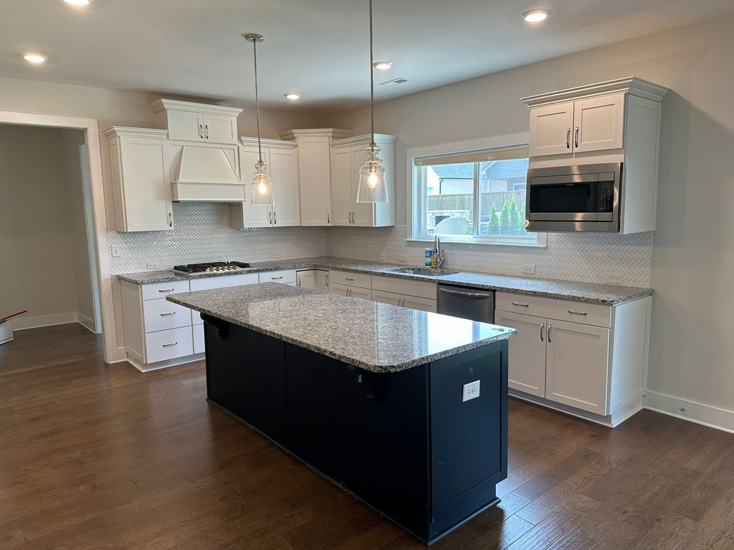 Building Photo - 1717 Buttonwood Lp