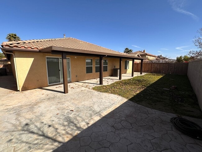 Building Photo - Beautiful 3-Bedroom, 2-Bathroom Home in Desirable Menifee Neighborhood