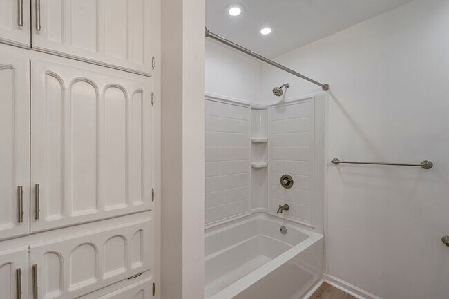 Building Photo - 3113 Brett Jackson Dr