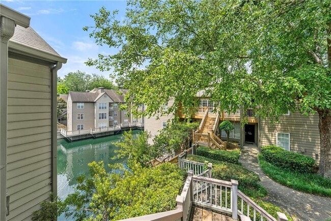 Building Photo - 610 Mill Pond Dr